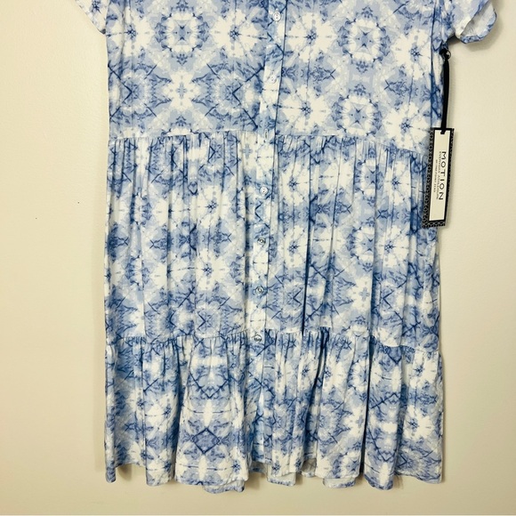 NWT Motion Blue& White Button Front Ruffle Pattern Midi Dress Women Size S - Picture 4 of 15
